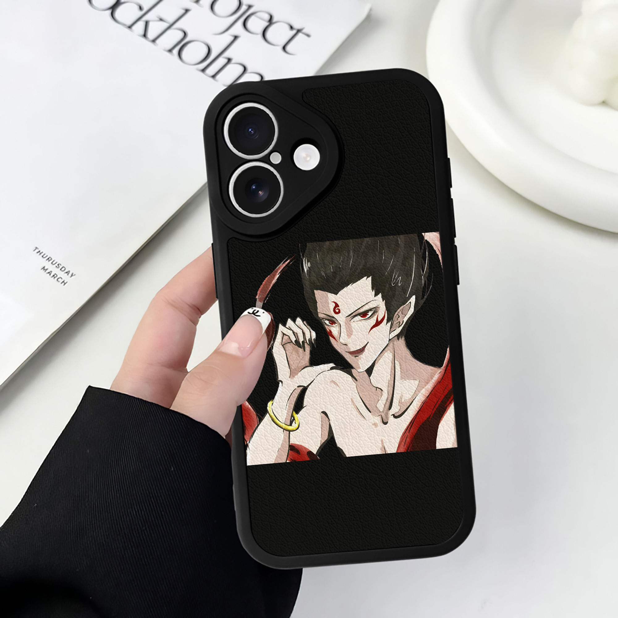 （画像用） Ne Zha 2 ナタ 魔童の大暴れ 【iPhone 16シリーズ対応】シリコンスマホケース（レザー調） 材質：シリコン